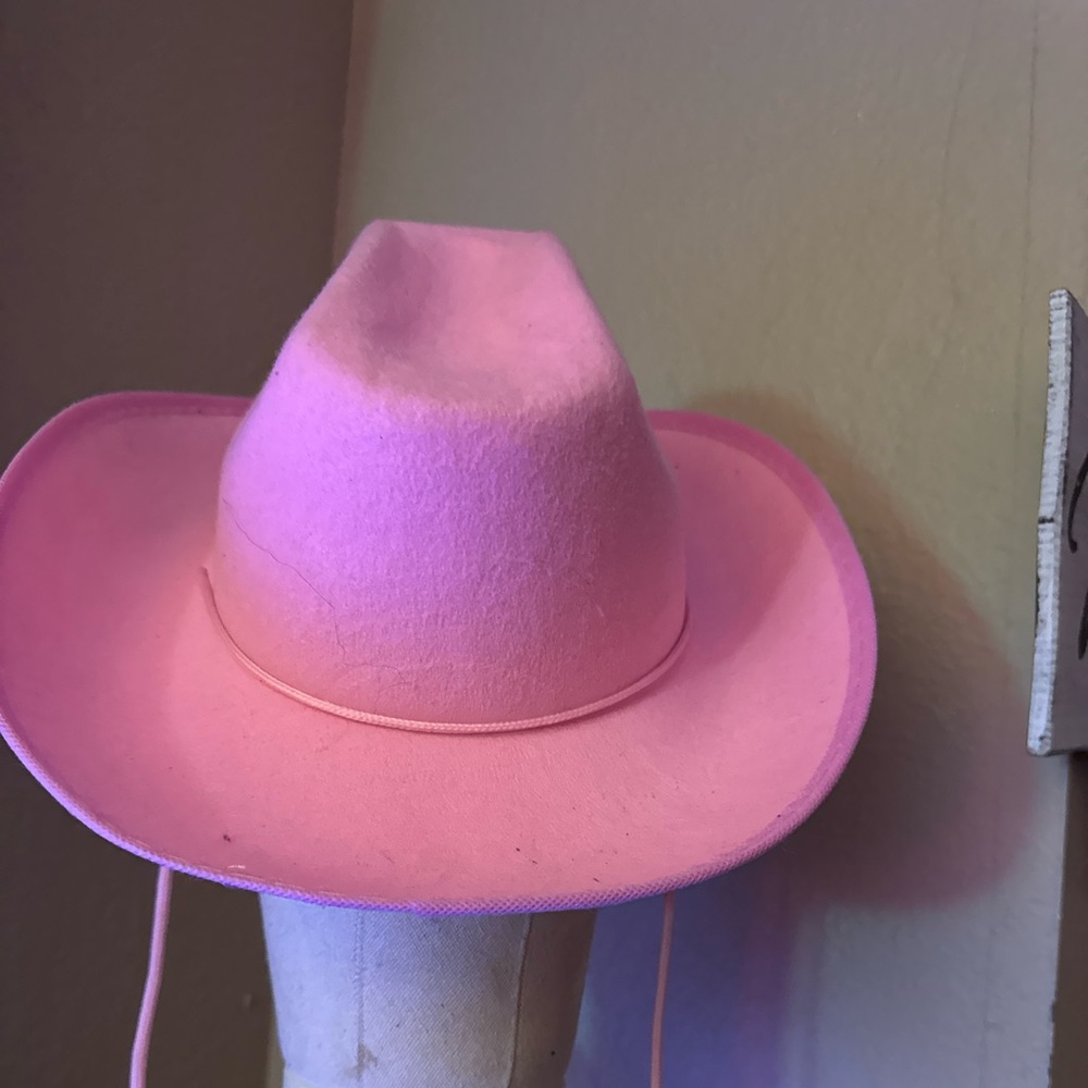Girls cowgirl hat with strings to tie